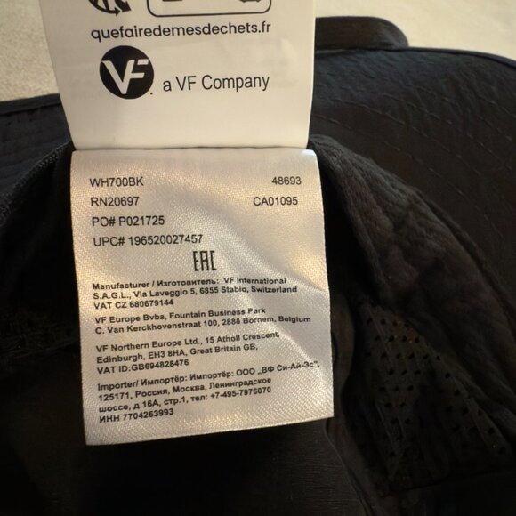 FREE With $50+ Spend or Bundle of 3+ Items: Black Dickies Bucket Hat - Picture 6 of 9